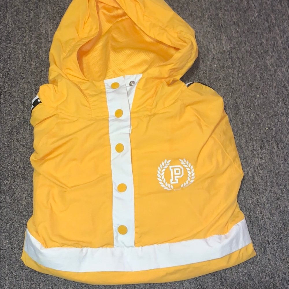 Pink windbreaker quarter